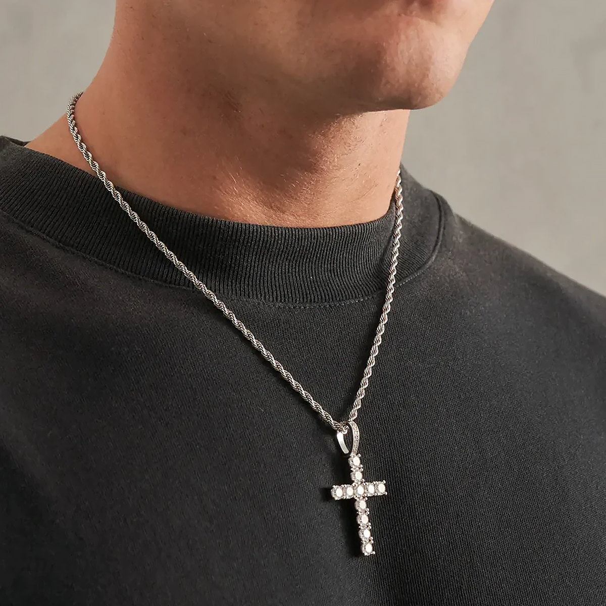 CROSS. | Silver Cross Pendant with Diamonds