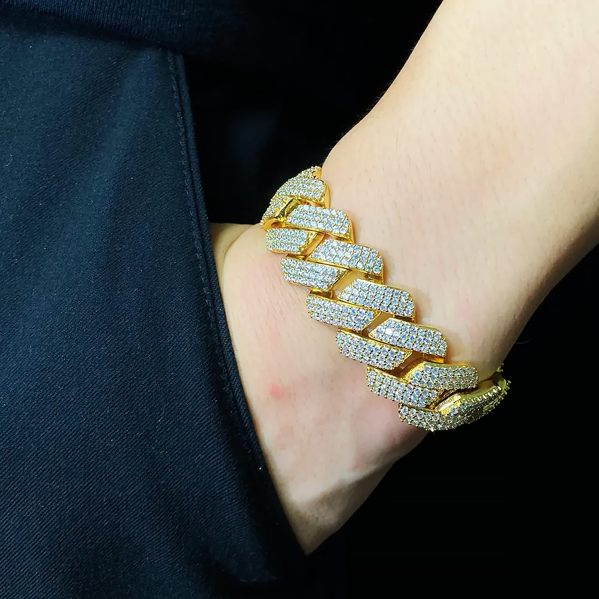 GYMON. | Gold Cuban Link Bracelet 19MM